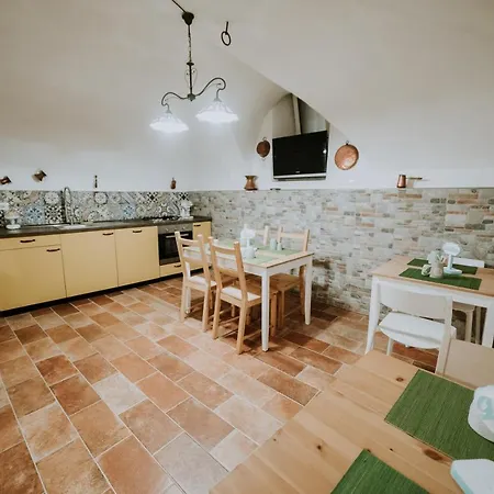 住宿加早餐酒店 La Casa Di Achille
